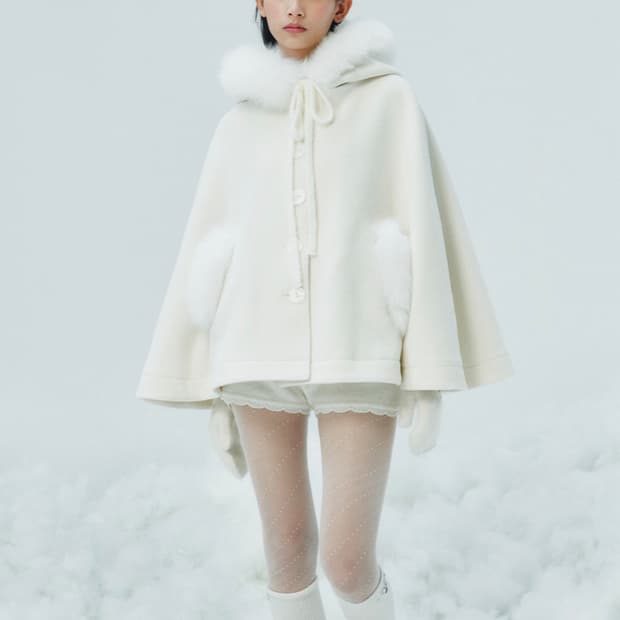 더티스 리얼 폭스퍼 스노우 케이프 코트