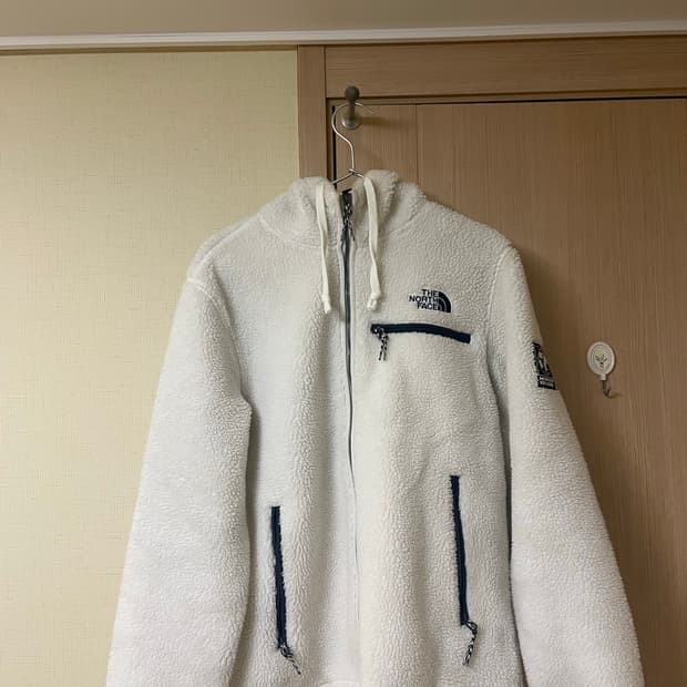 노스페이스 노벨티 후리스