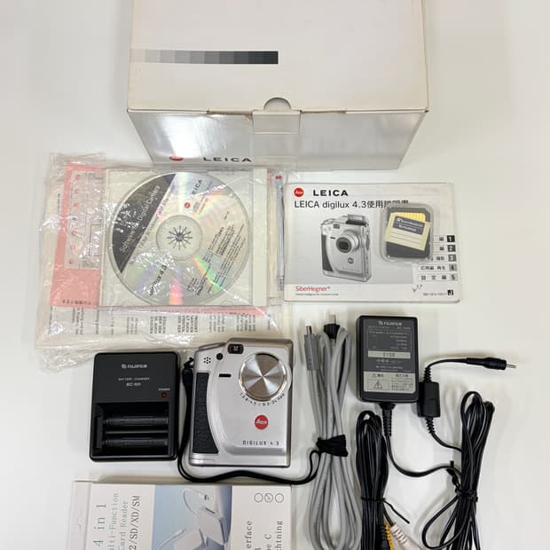 디카계의 에르메스! 라이카 미니룩스 4.3 풀박스!
