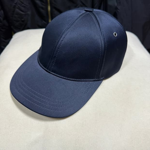 A.P.C 모자 볼캡 네이비 