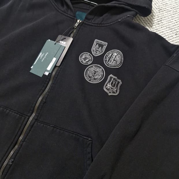 (미시착새상품) 언더마이카 멀티패치 후드집업 1사이즈