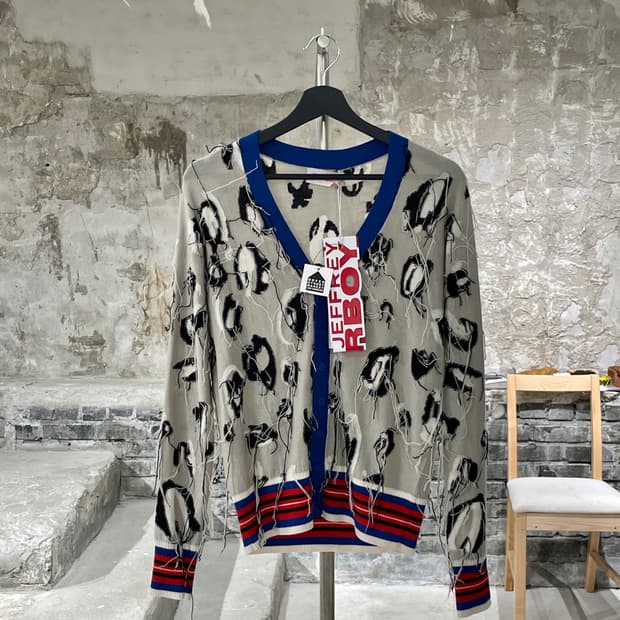 찰리 제프리 러버보이 거들 애니멀 울 가디건