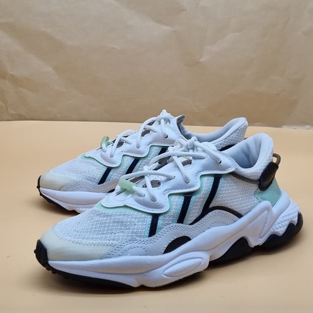 아디다스 오즈위고 운동화225