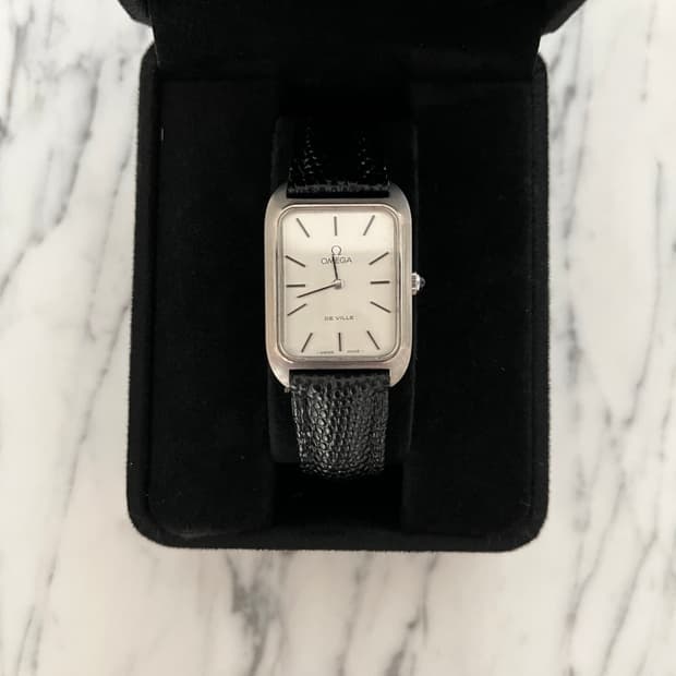 빈티지 오메가 드 빌 탱크