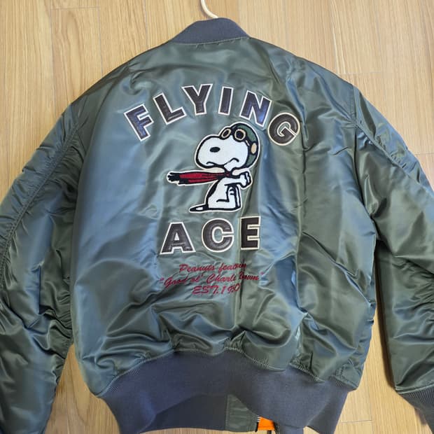 XL 알파인더스트리 플라잉에이스 스누피 마원 항공점퍼