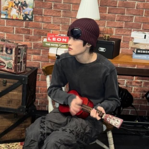 앤더슨벨 두아 레이스업 팬츠 차콜 48사이즈 라이즈 소희 착용 