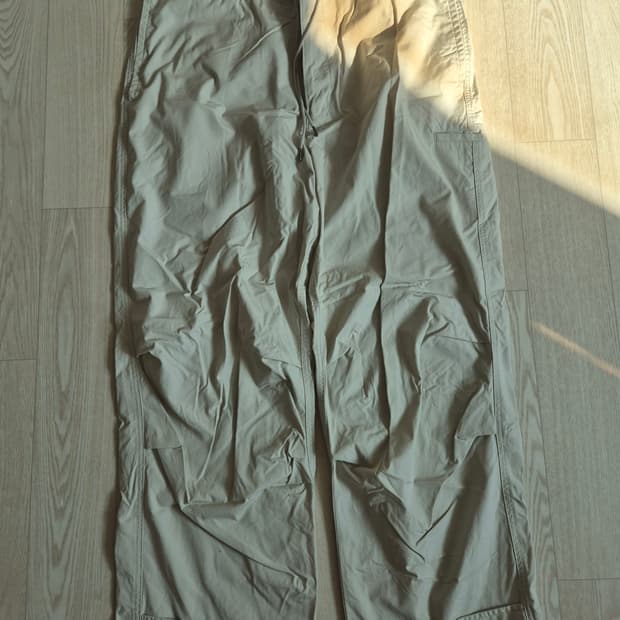 유니클로 파라슈트 팬츠 xl