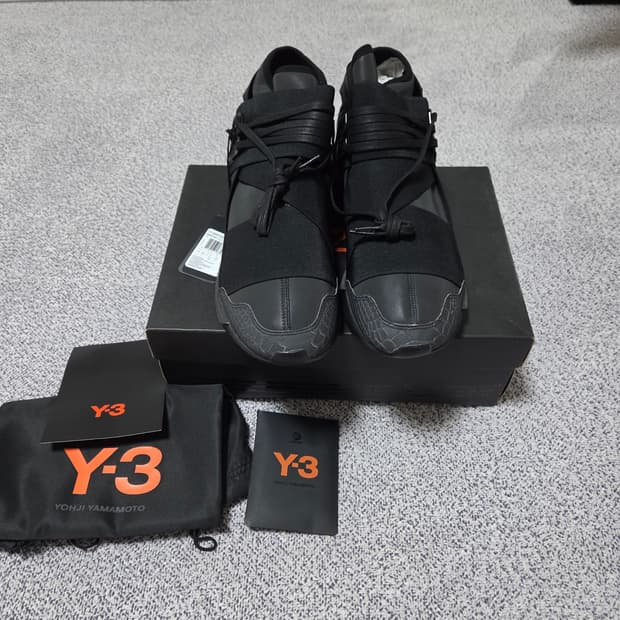 요지야마모토 콰사 한정판 275사이즈