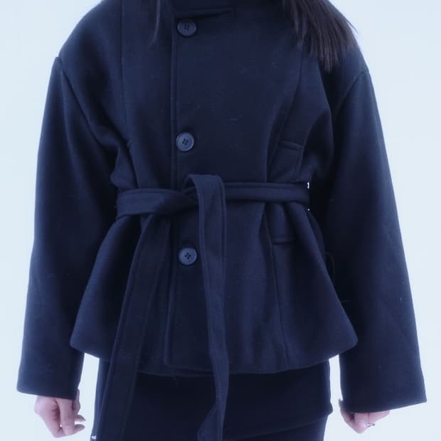 묘랑 유니 하이넥 모직 숏 코트