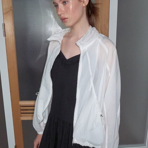 에트몽 Volume Pocket Wind Jumper 바람막이