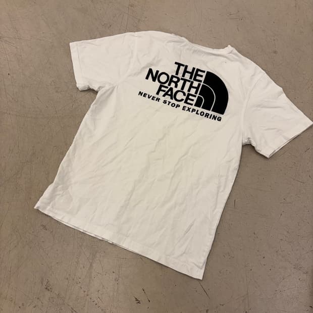 노스페이스 빅로고 티셔츠
