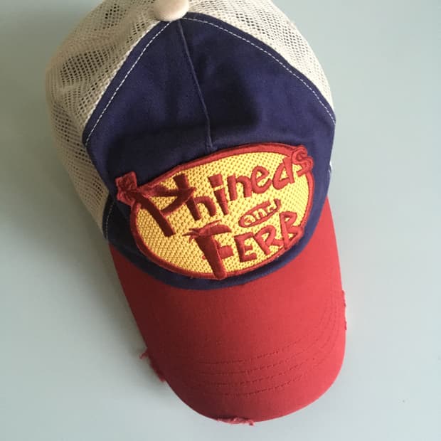 Phineds and FERR 애니메이션 배색 매쉬캡