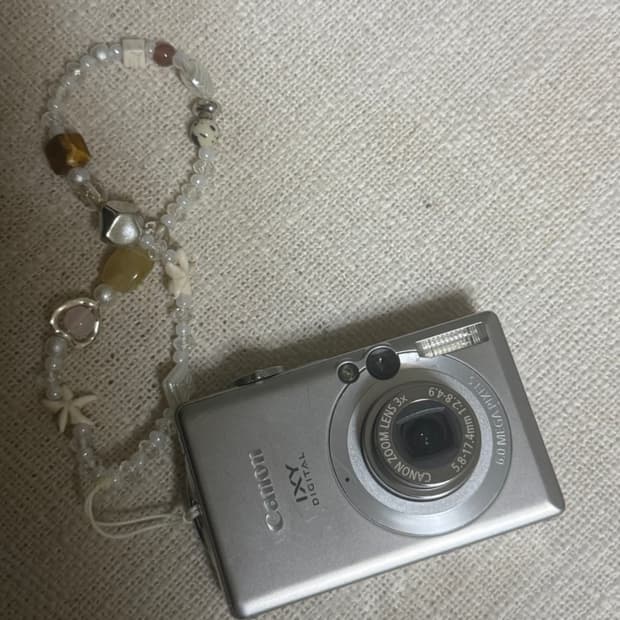 Ixy 70 빈티지 디카