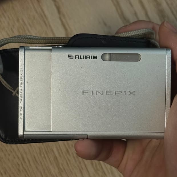 후지필름 파인픽스 z1 디지털카메라