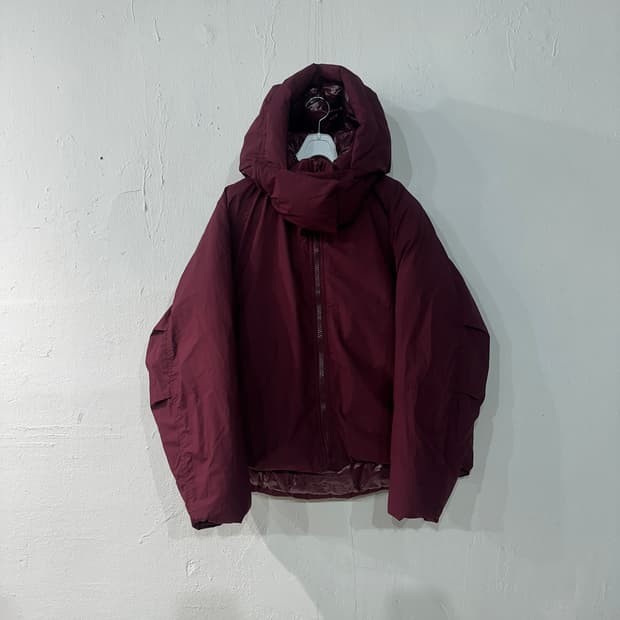 유니클로U 퍼플 숏패딩 남여공용M