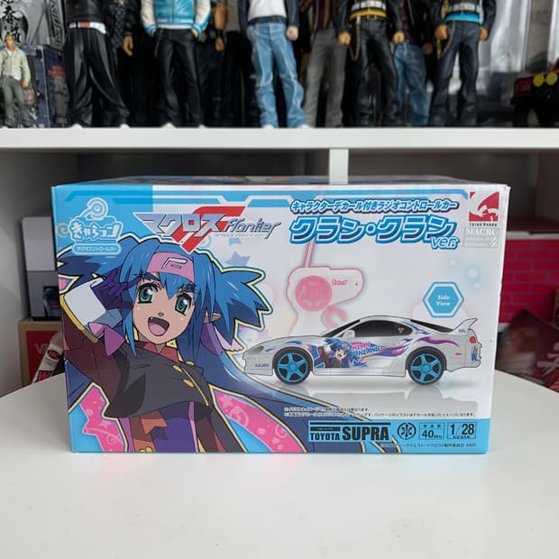 마크로스 프론티어 RC카