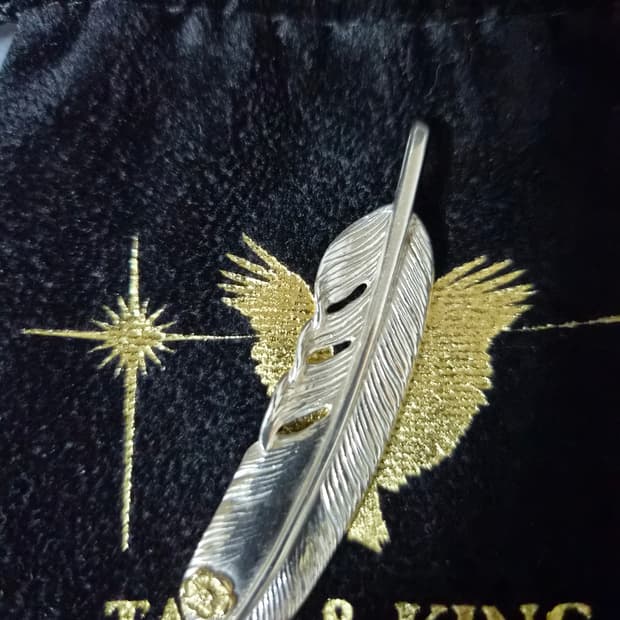 타디킹(tady&king) 페더 하금딱지 펜던트