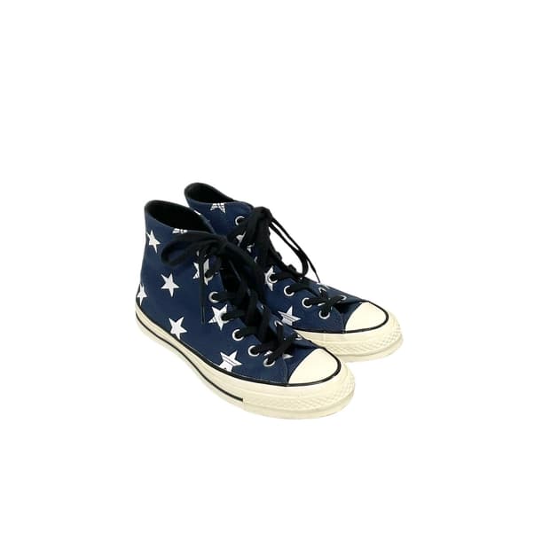 Converse (240)