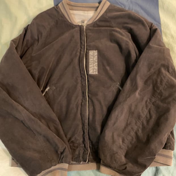 초판 폴리테루 플로럴 수베니어 (3) 팝니다.