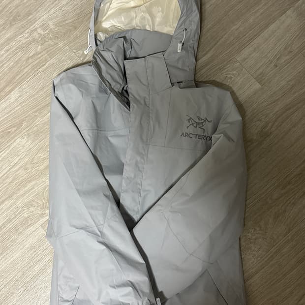 아크테릭스 베타 바람막이