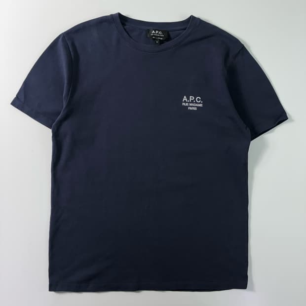 A.P.C  아페쎄 루 마담 네이비 반팔티셔츠 