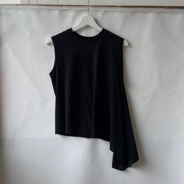 [MM6] Drop Shape Sleeveless