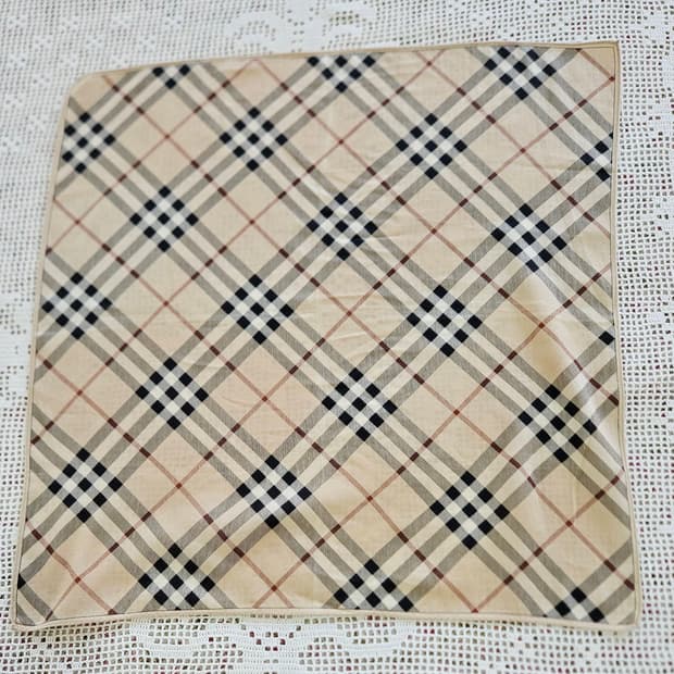 BURBERRY 빈티지 노바체크 손수건