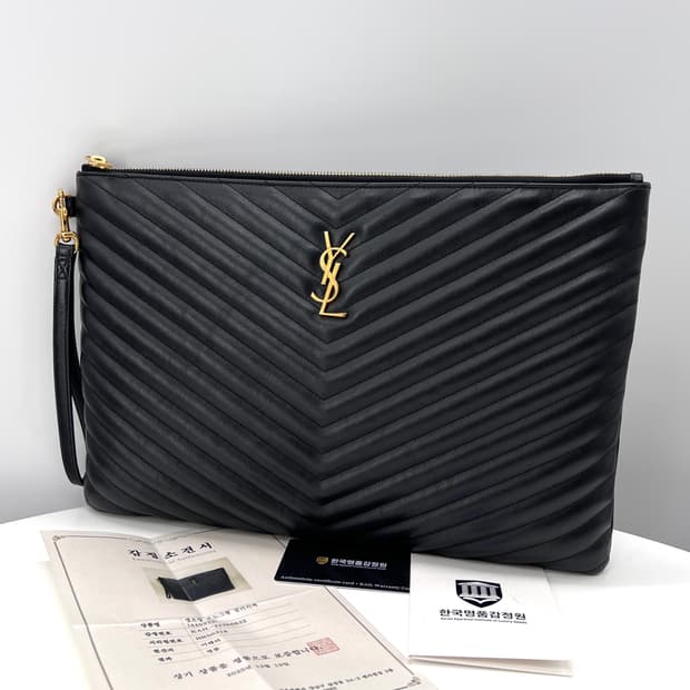 [감정완료] 생로랑 마틀라세 클러치백 라지 블랙 (440222)