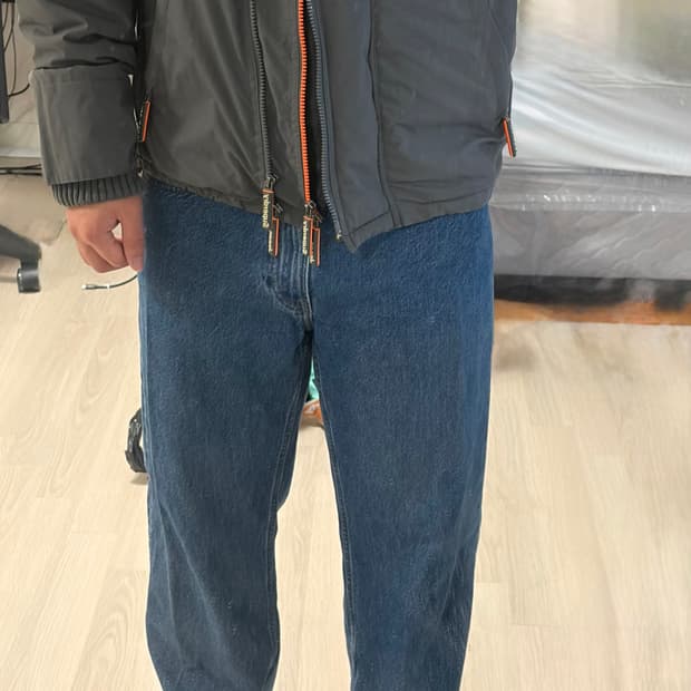 유니클로 JW앤더슨 스트레이트진