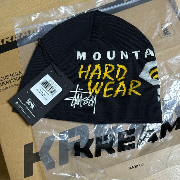 스투시 마운틴하드웨어 비니 팔아요 