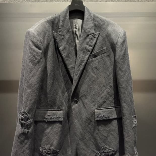 준지 23fw 컬렉션 디스 블레이저 46사이즈