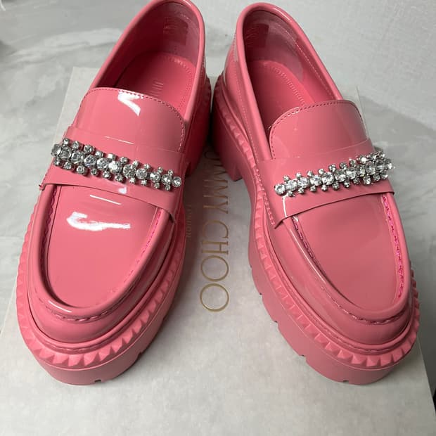 지미추 핑크 큐빅 로퍼 37