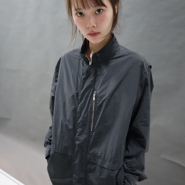 deep charcoal wind blouson