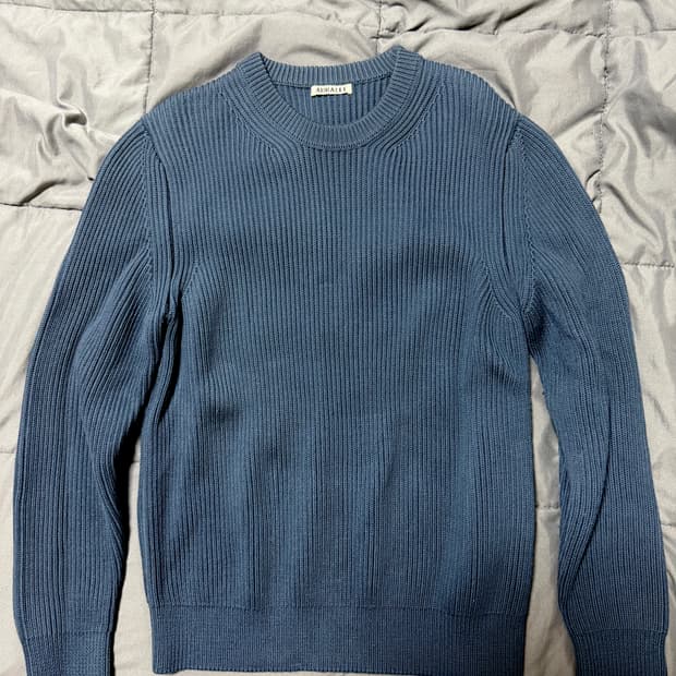 오라리 슈퍼파인울 니트 3사이즈 민트급 판매합니다. 