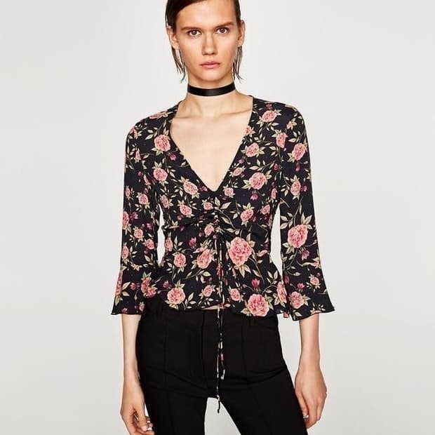ZARA 자라 플라워 브이넥 블라우스