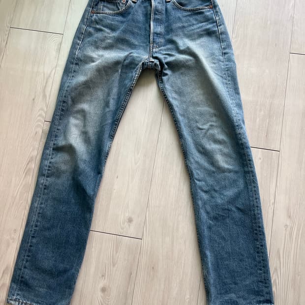 Levis 90s 501