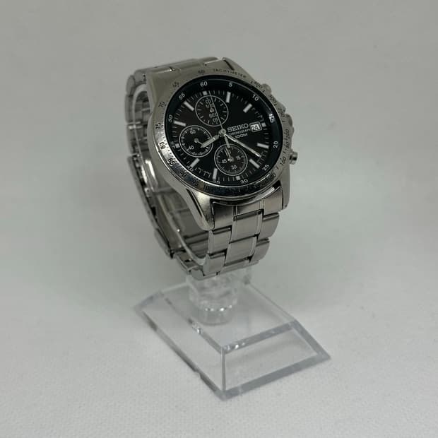세이코(SEIKO) 크로노그래프 100M 스테인리스 스틸 시계