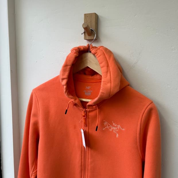 15427 - 아크테릭스 빅로고 후드 집업