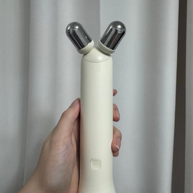 메디큐브 부스터미니플러스+브이롤러 세트