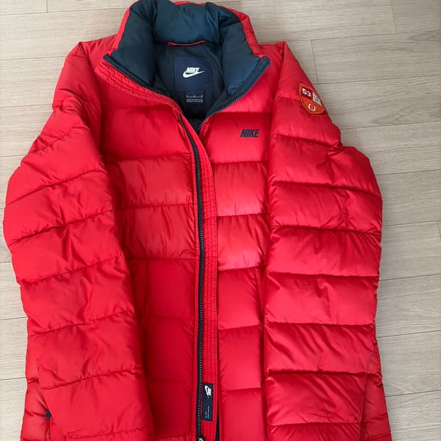 나이키 경량패딩 M