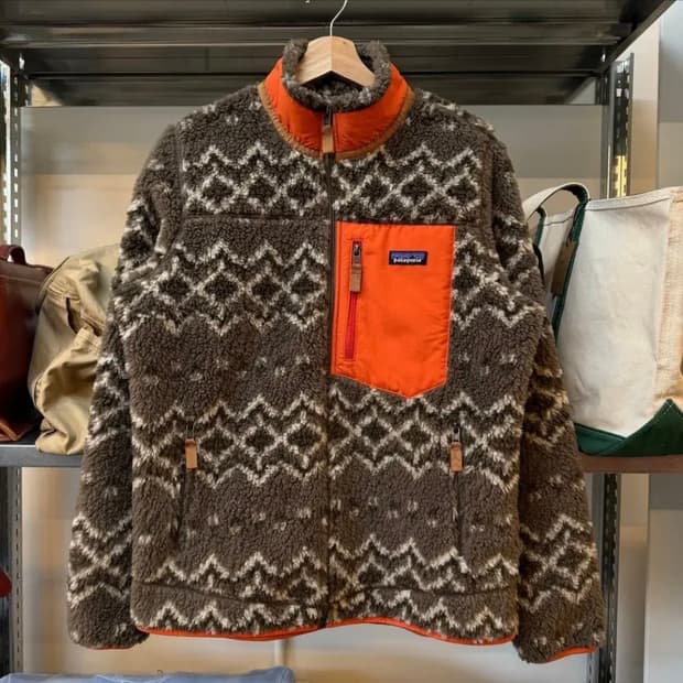 Patagonia 레트로 딥파일 플리스자켓 급처