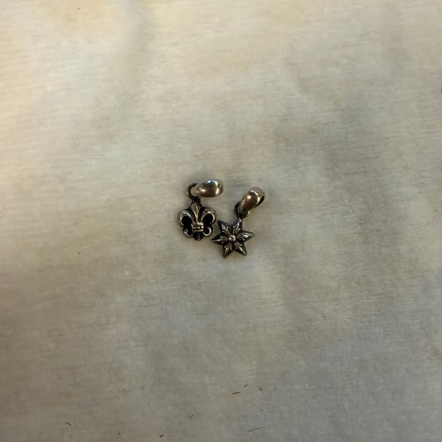 크롬하츠 플레어 / 스타 펜던트 