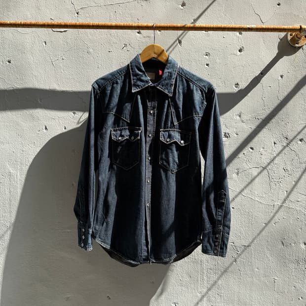 리바이스 레드룹 데님셔츠