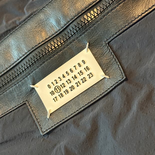 마르지엘라 크로스백 판매합니다