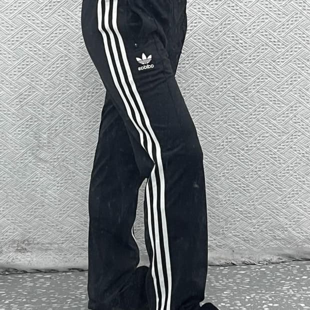 아디다스 베이직 오리지널 삼선 대장핏 트랙팬츠 90 C07195