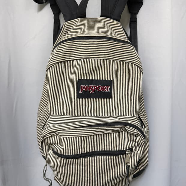 잔스포츠 스트라이프 백팩