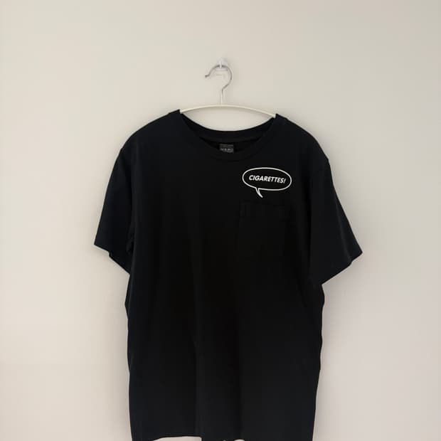 Number (N)ine cigarettes pockets Tee