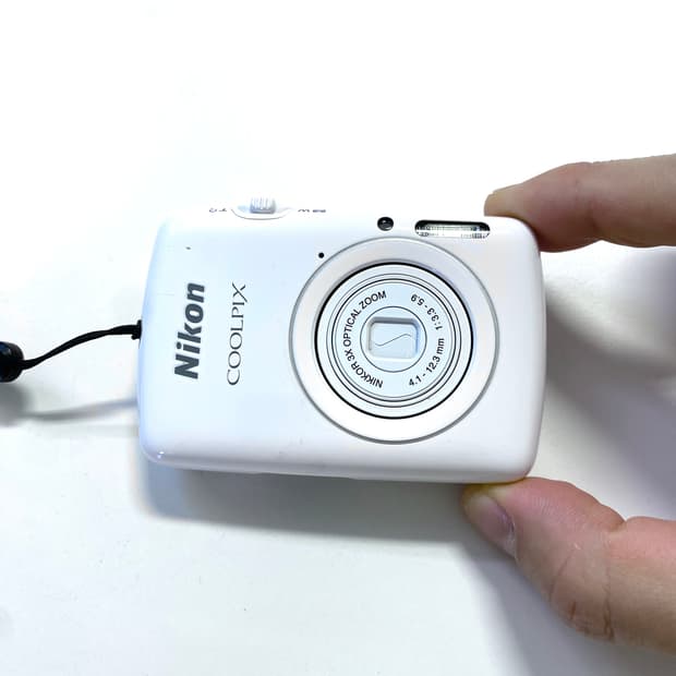 니콘 쿨픽스 S01 디지털 카메라