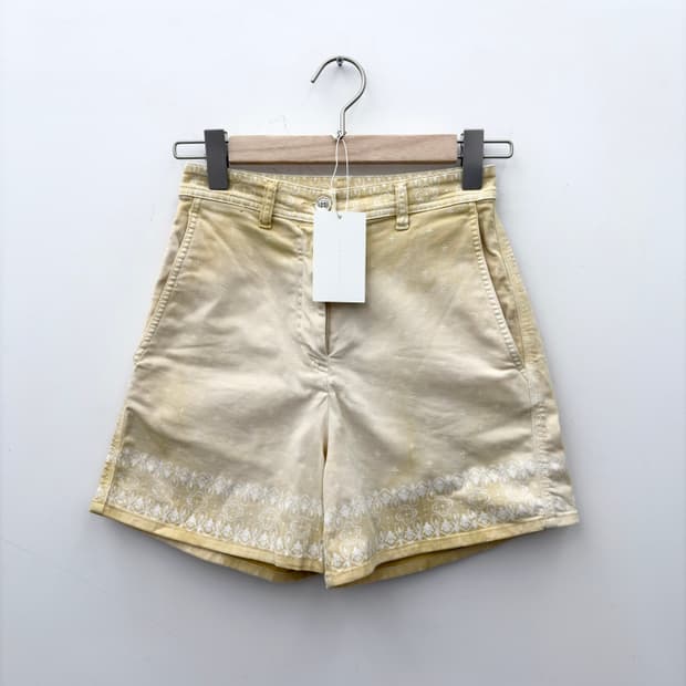 GRAPHIC SHORTS