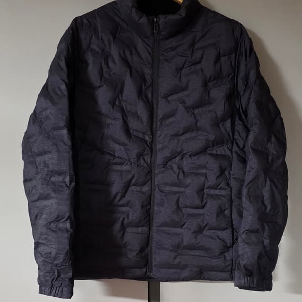 잭필드  남자 경량패딩. 싸이즈  100